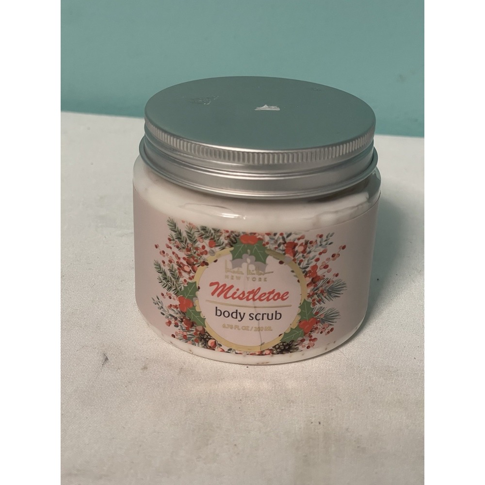 Mistletoe Body Scrub New